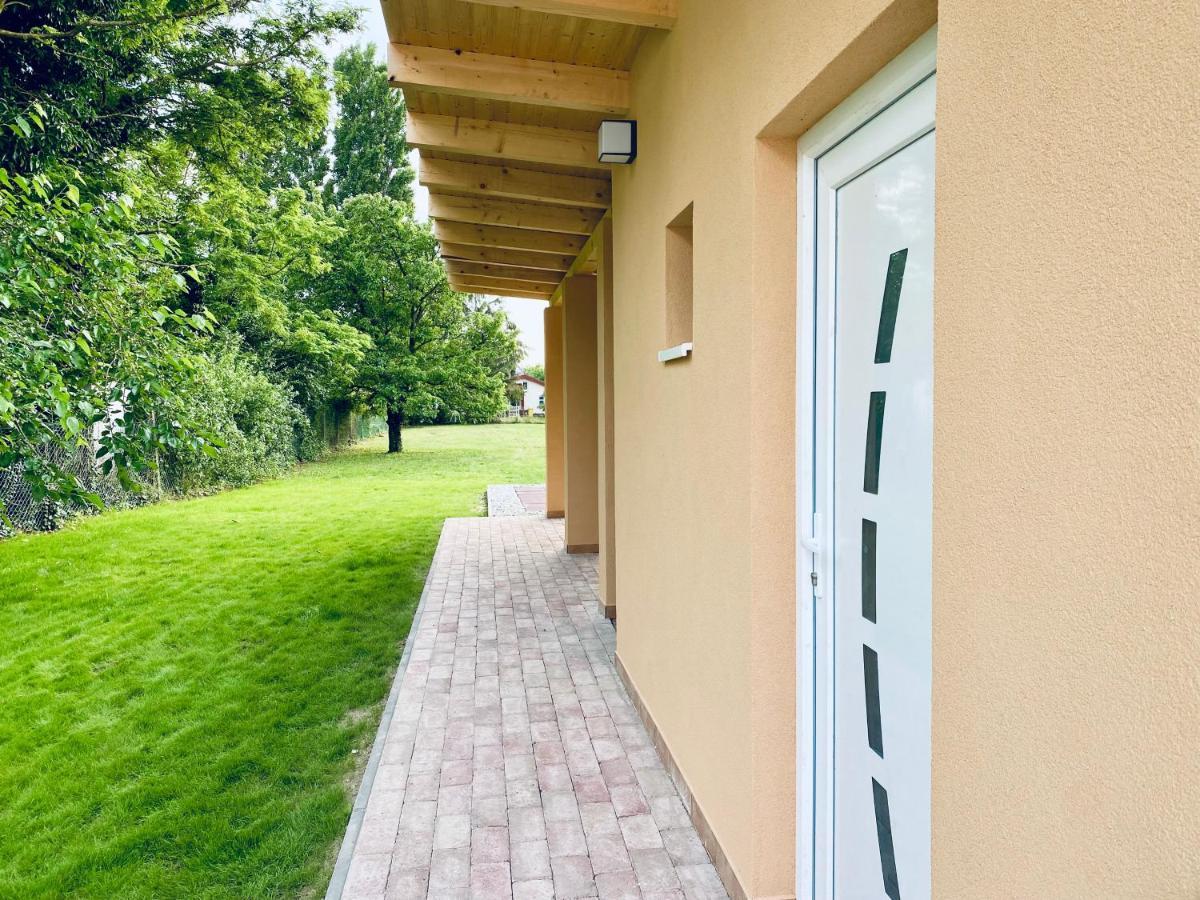 Judith Apartman Iii. Balatonlelle Exterior foto